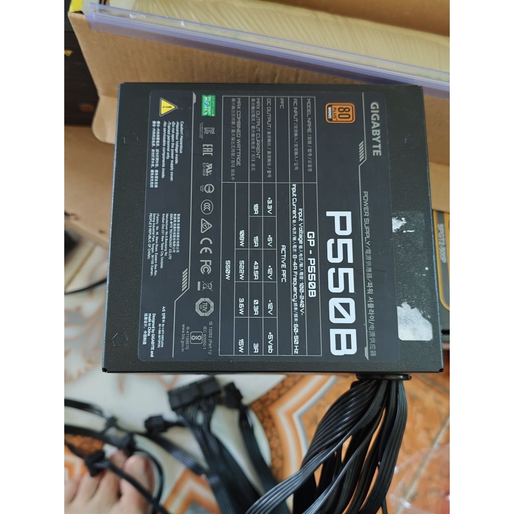 gigabyte p550b 550w 80 plus bronze. công suất thực.