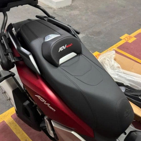 Yên Liền Honda ADV 160 Mẫu Đẹp Logo ADV160
