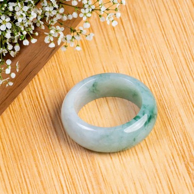Nhẫn Ngọc Phỉ Thuý Hoa Bay Type A Bản Dày Tinh Tế, Xinh Xắn - Ngọc Trai Trường Thịnh