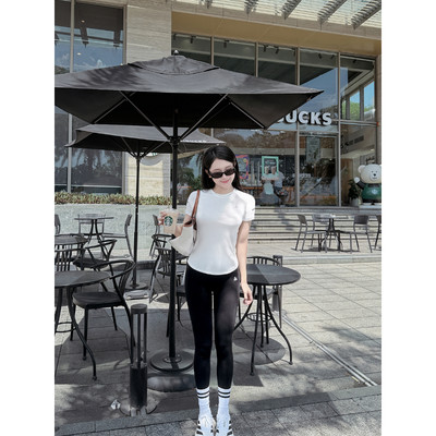 Bộ đồ tập gym, yoga, pilates nữ Fitme áo thun vạt bầu trắng, quần legging dài Zeta đen cạp cao