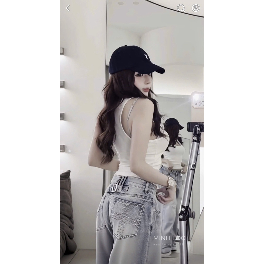 Quần jeans suông Diesel túi đinh mai phương bùi