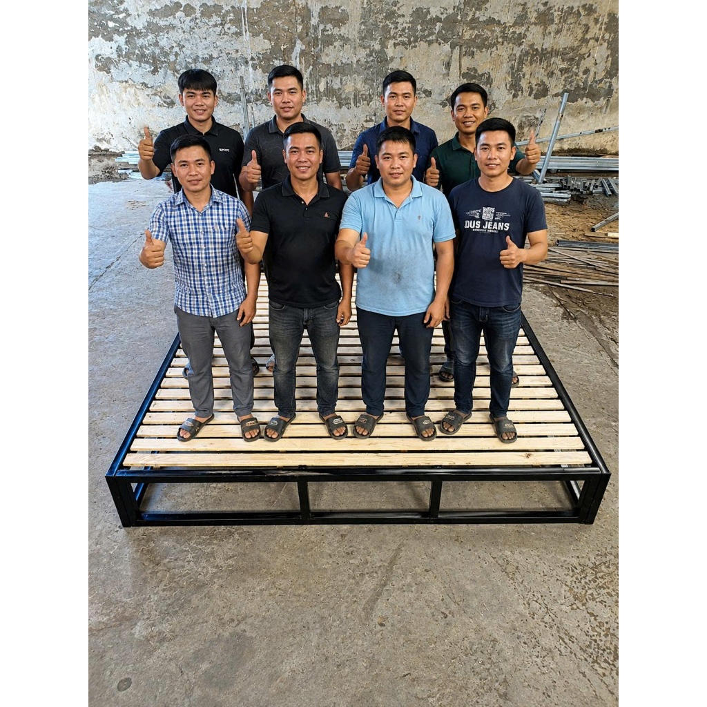 Giường Palet Khung Sắt Mặt Gỗ Cao Cấp Chắc Chắn Bền Đẹp Sang Trọng