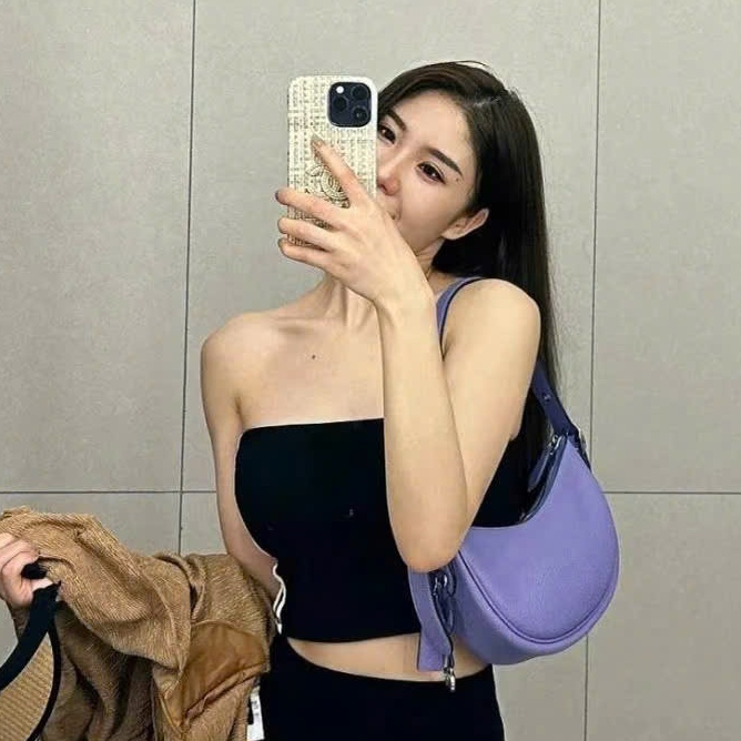 Coach Luna Shoulder Medium Shoulder Bag