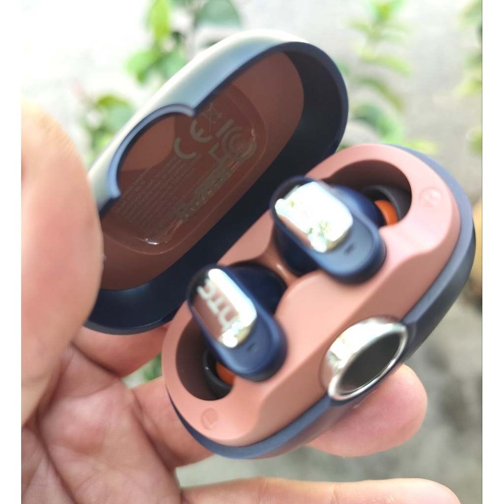 Tai nghe Bluetooth HTC chính hãng ... Phiên bản Ai