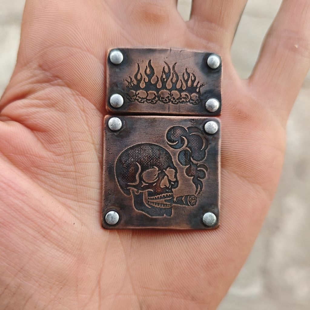 emblem zippo đồng đỏ (handmade)