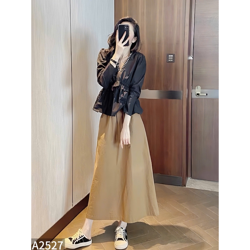 Sét  chân váy dáng dài kèm áo baby doll vải thô chun A2527