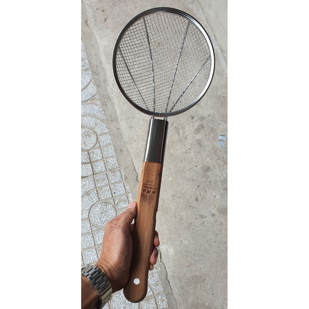 Dụng cụ vớt mì, đồ chiên