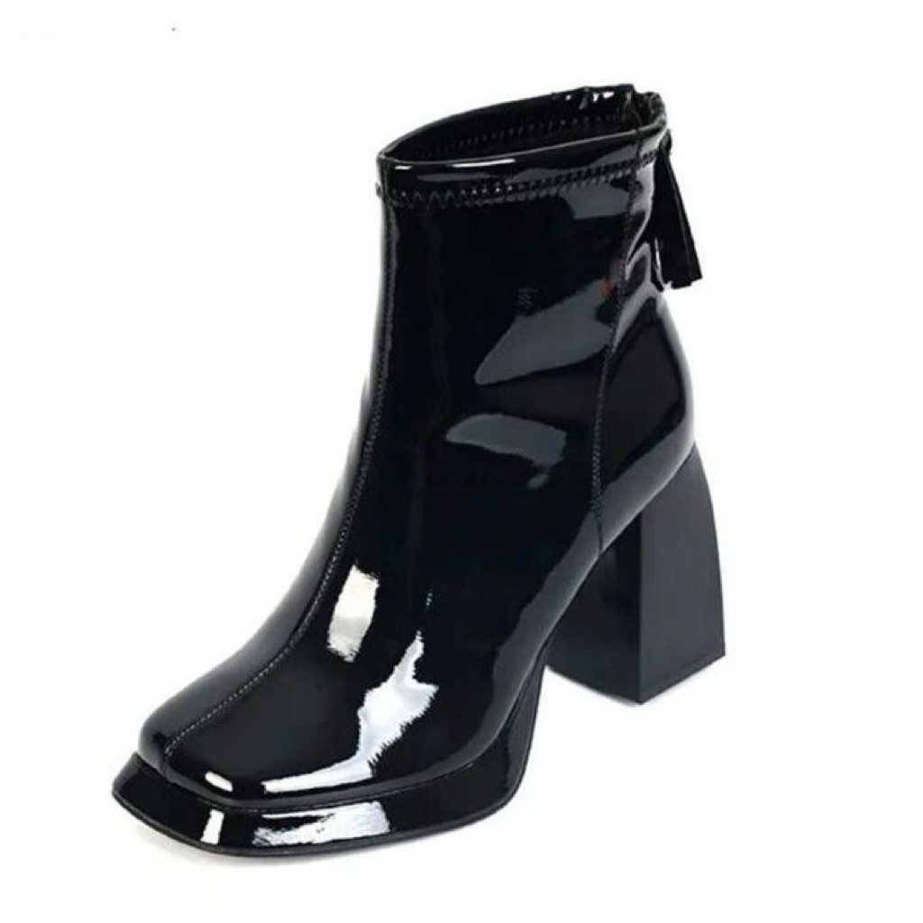 giày bốt cổ ngắn (ankle boots) bằng da bóng màu đen dành cho nữ