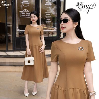 Đầm Thiết Kế EMY Thời Trang Cao Cấp EM2292 Vải Kaki Tuyết Min Nâu Caramel Sang Chảnh Đi Tiệc