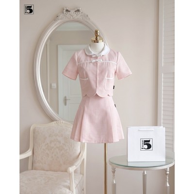 Set bộ Twentyfive áo ngắn tay kèm chân váy chữ A xếp ly màu hồng nữ tính mặc đi chơi đi làm SACL90