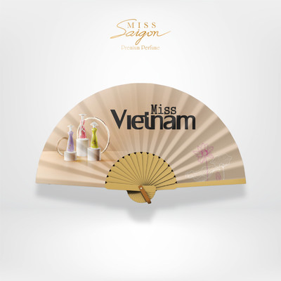[Gift] Quạt lụa Miss Vietnam