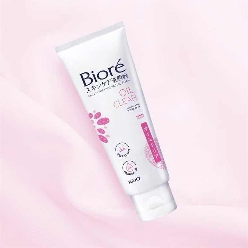 sữa rửa mặt biore