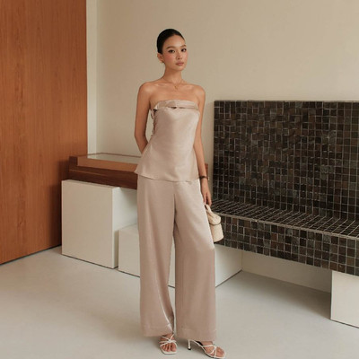 Set Nữ  JOVEN Marlo Cúp Ngực Đính Nơ Và Quần Dài Ống Rộng