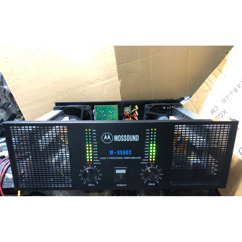 Cục Đẩy Công Suất 2 Kênh M-9500S Dòng Cục Đẩy Chuyên Nghiệp Chạy Mạch Class H. 2 Kênh 40 Sò