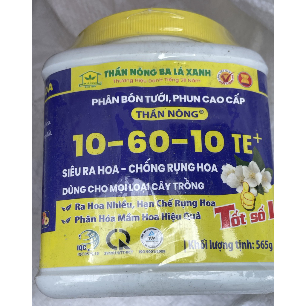 Phân bón lá siêu ra hoa 10-60-10 TE Ba Lá Xanh lọ 565gr