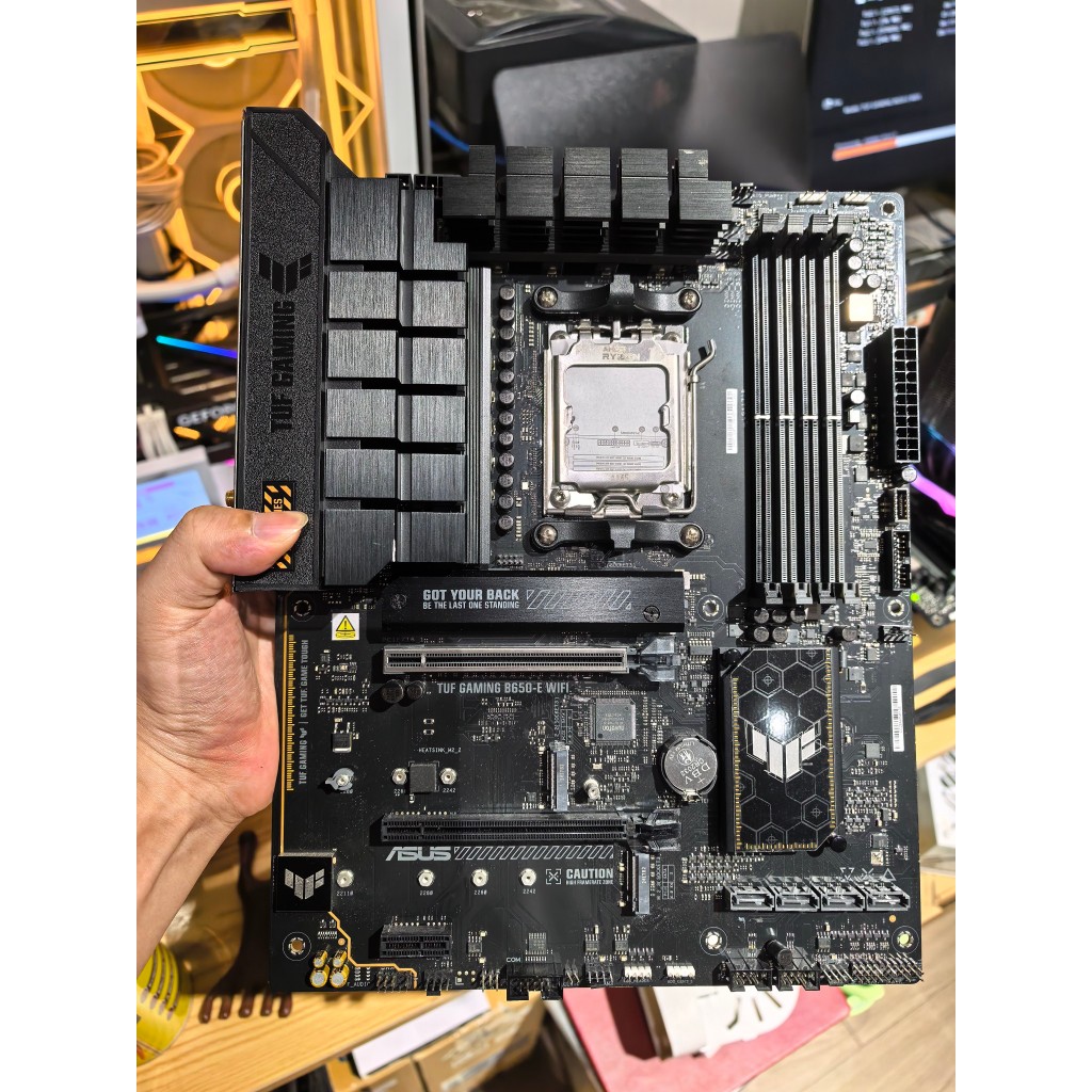 Mainboard Asus TUF GAMING B650-E WIFI DDR5 ( cũ)