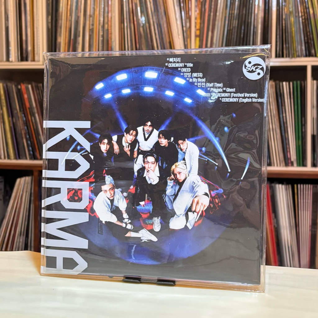 Stray Kids - CD KARMA [KARMA VER.] brand new Kpop
