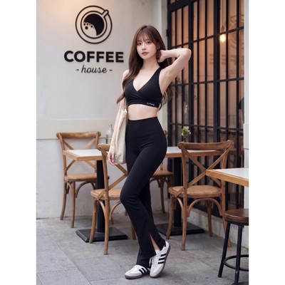 Bộ đồ tập gym, yoga, pilates nữ Fitme áo bra đen Bloom, quần legging ống loe xẻ tà đen Bloom