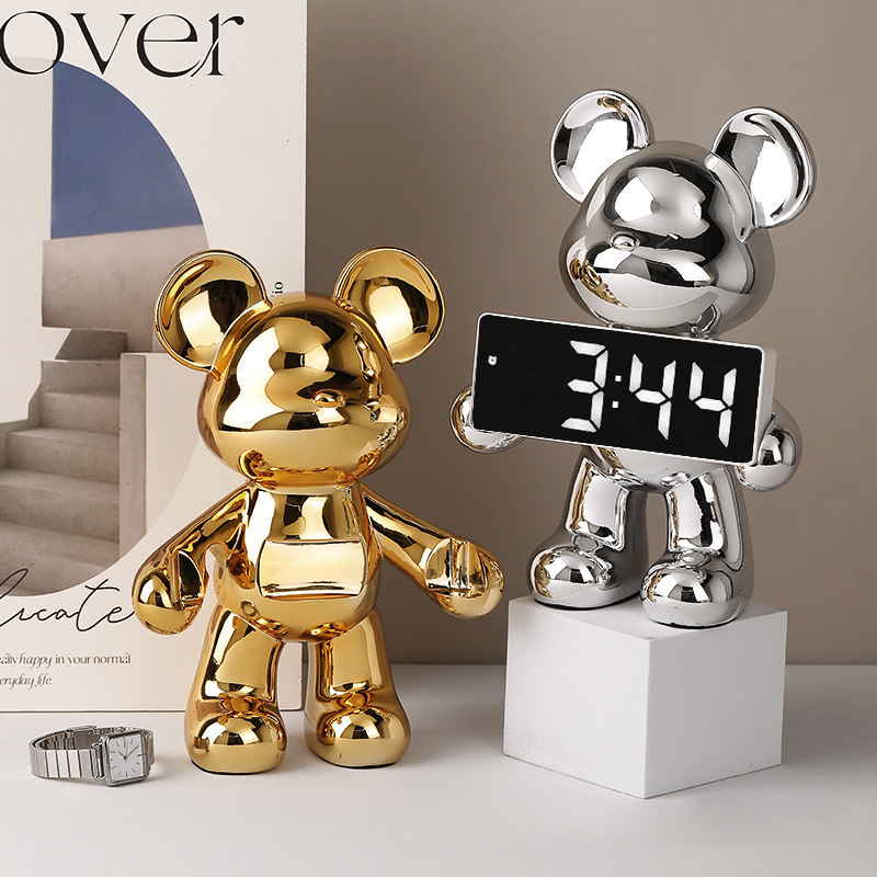 Đồng hồ gấu bearbrick (tặng đồng hồ kèm sạc) decor phòng khách hiện đại, đồng hồ decor tivi cao cấp