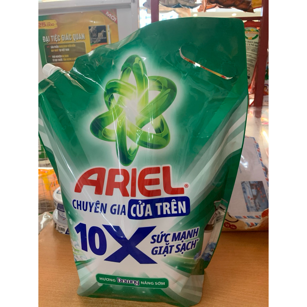 Nước giặt Ariel 10X cửa trên Hương Downy nắng sớm 3kg