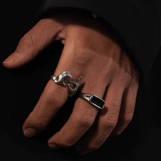 Nhẫn ONER Thép Titan ( không gỉ ) "Noir Ring" ( Bảo Hành Thép 1 Tháng )