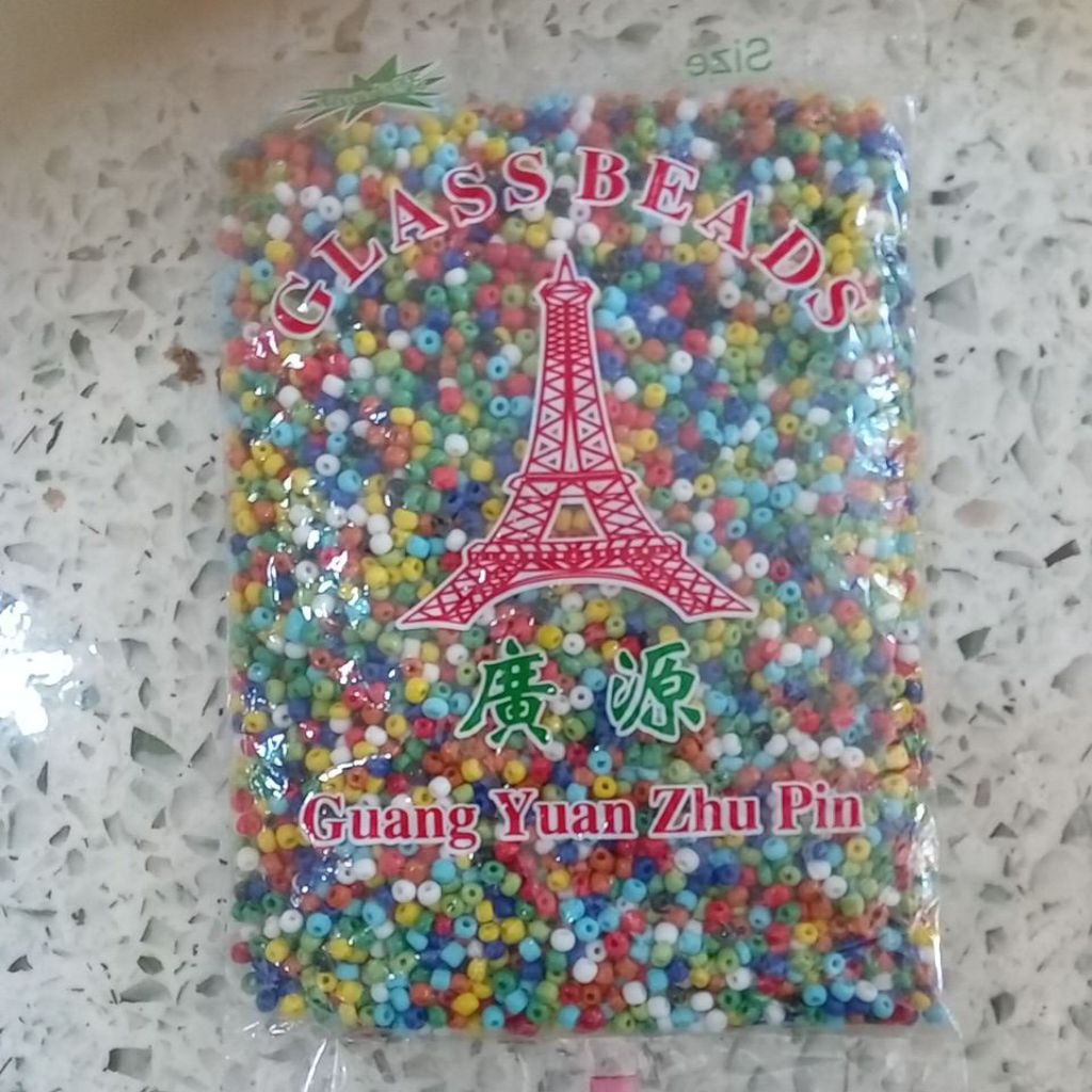 1 gói cườm sứ nhiều màu bản 4li ( 1 gói 450g )