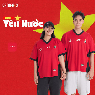 Áo phông unisex người lớn CANIFA S cộc tay cổ V form boxy in họa tiết sao vàng 5TS26S019