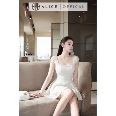 Váy Tiểu Thư Alice Chất Ren Mềm, Đầm Ngắn Chiết Eo Đính Nơ Tay Cánh Tiên Cổ Vuông Phong Cách Tiểu Thư T621