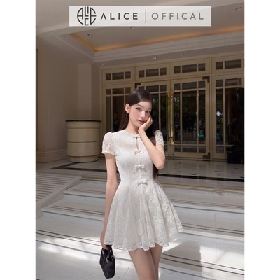 Đầm Ren Trắng Dáng Xòe Cao Cấp Alice, Váy Ngắn Chữ A Đính Nơ Dọc Ngực Phong Cách Tiểu Thư T622