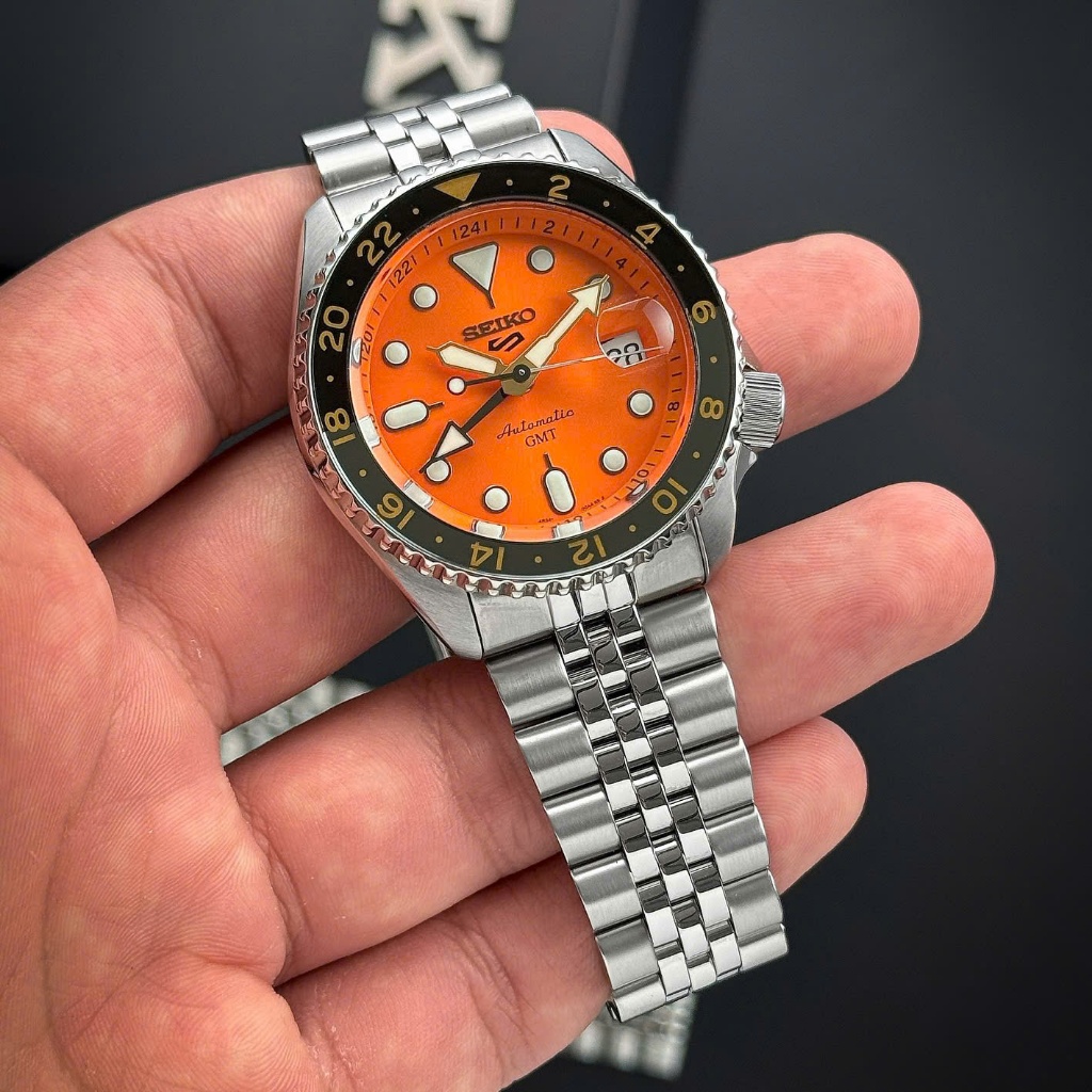 Đồng hồ nam dây thép Seiko 5 Sport Automatic GMT SDX Batman SSK005K1