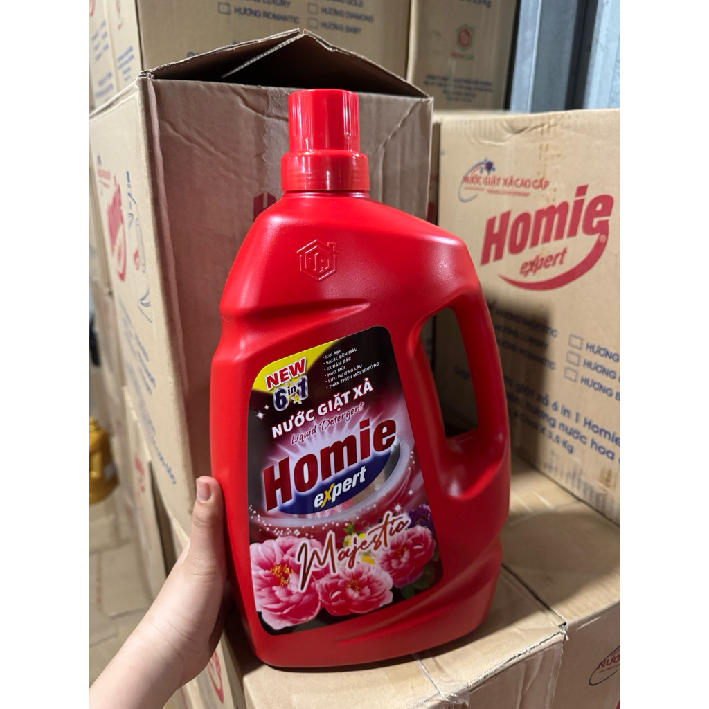 1 chai 3k5 NƯỚC GIẶT XẢ CAO CẤP HOMIE EXPERT hương Majestic 6 trong 1