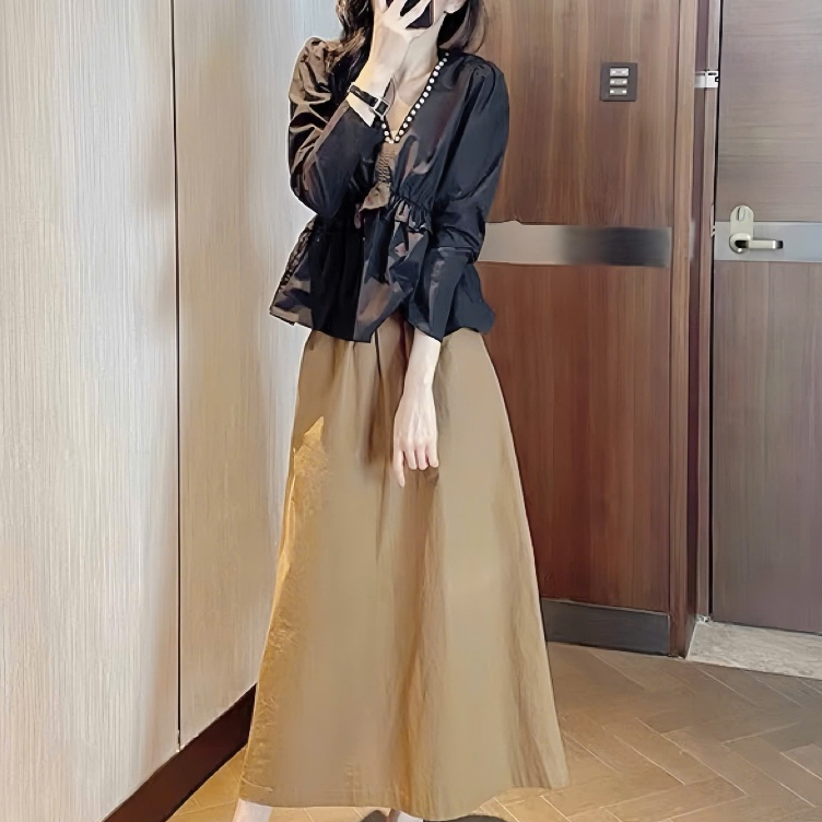 Set thô áo babydoll đính cúc phối chân váy xòe cho các nàng tiểu thư A2527