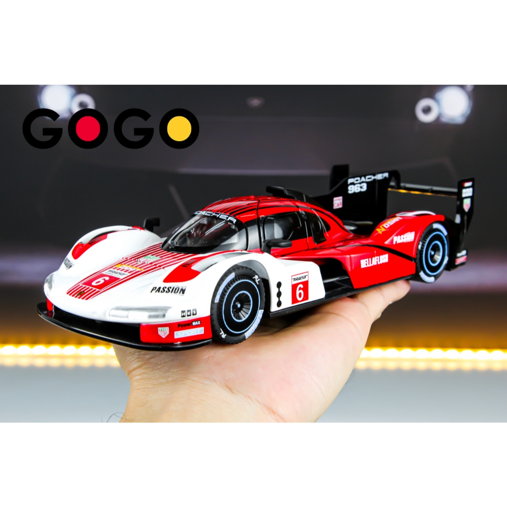 Mô hình xe Porsche 963 LMDh 1/24