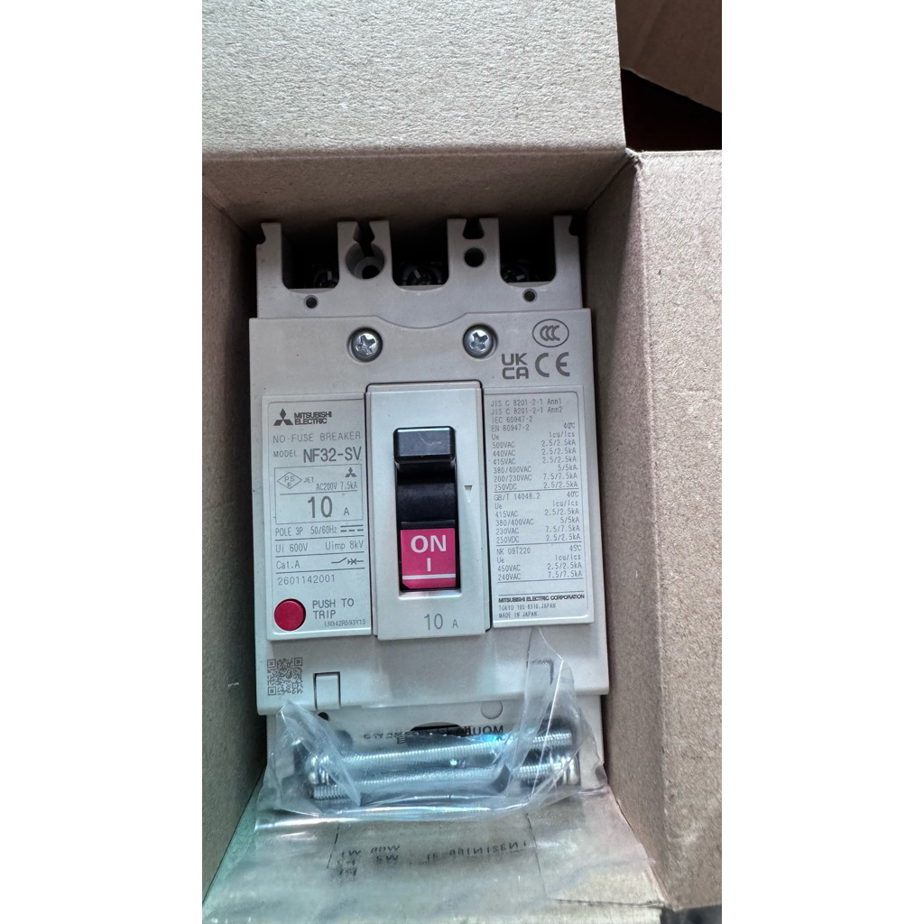 MCCB Mitsubishi NF32-SV 3P 10A