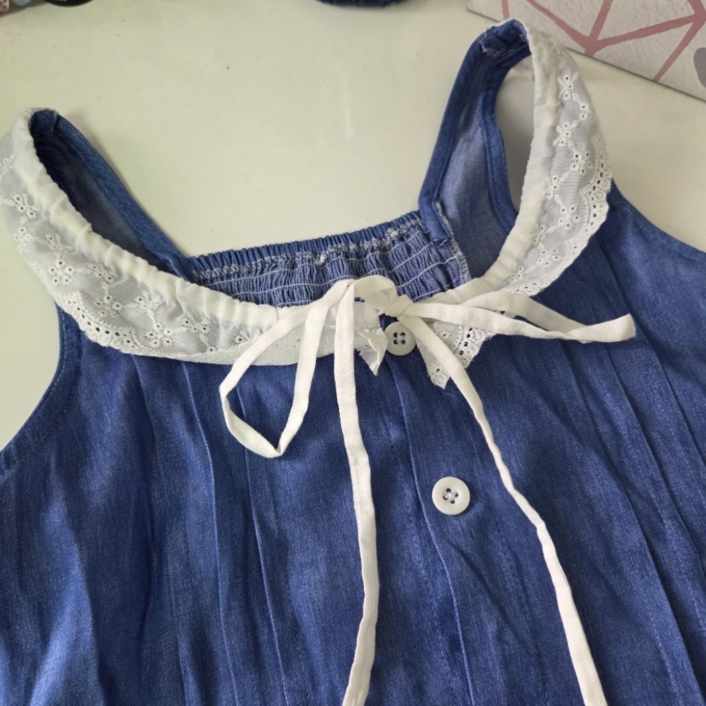 Áo hai dây vải jeans lụa - Penguin House