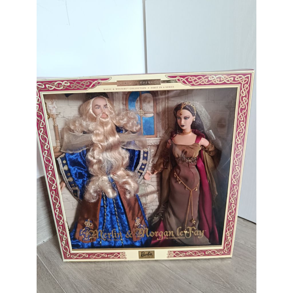 Set búp bê Barbie & Ken as Merlin & Morgan Le Fay