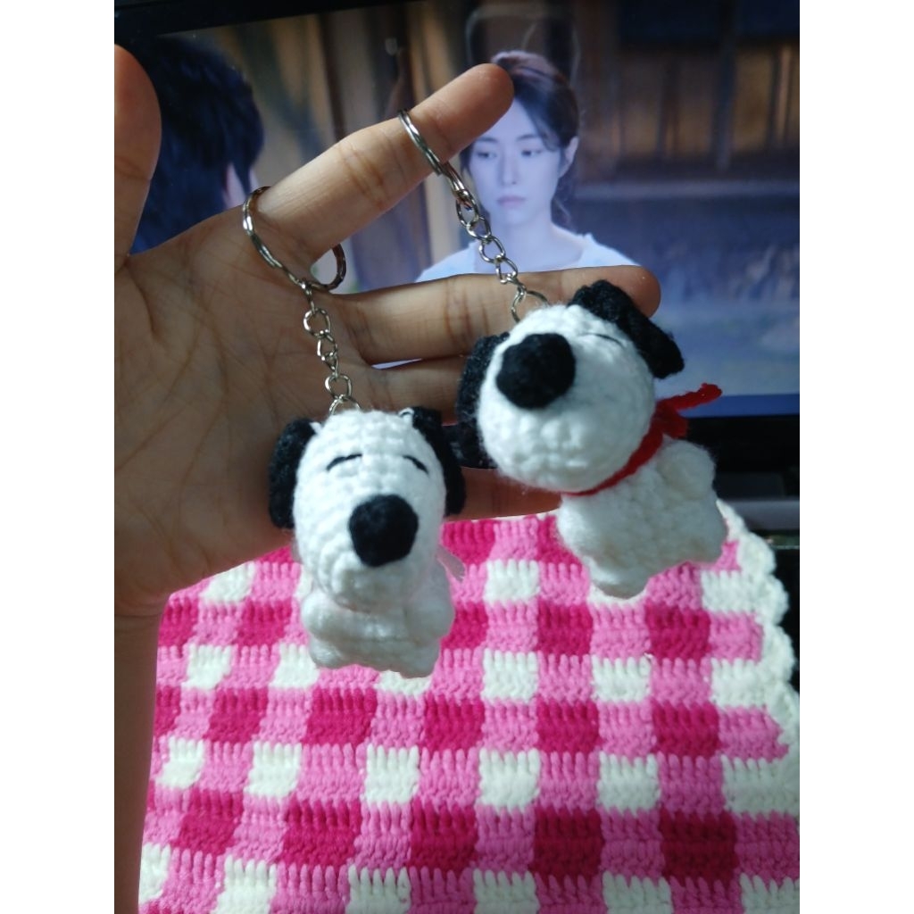 [HANDMADE] Móc Khóa Len Chó Snoopy Đôi / Snoopy & Belle - Quà Tặng Cặp Đôi Độc Đáo
