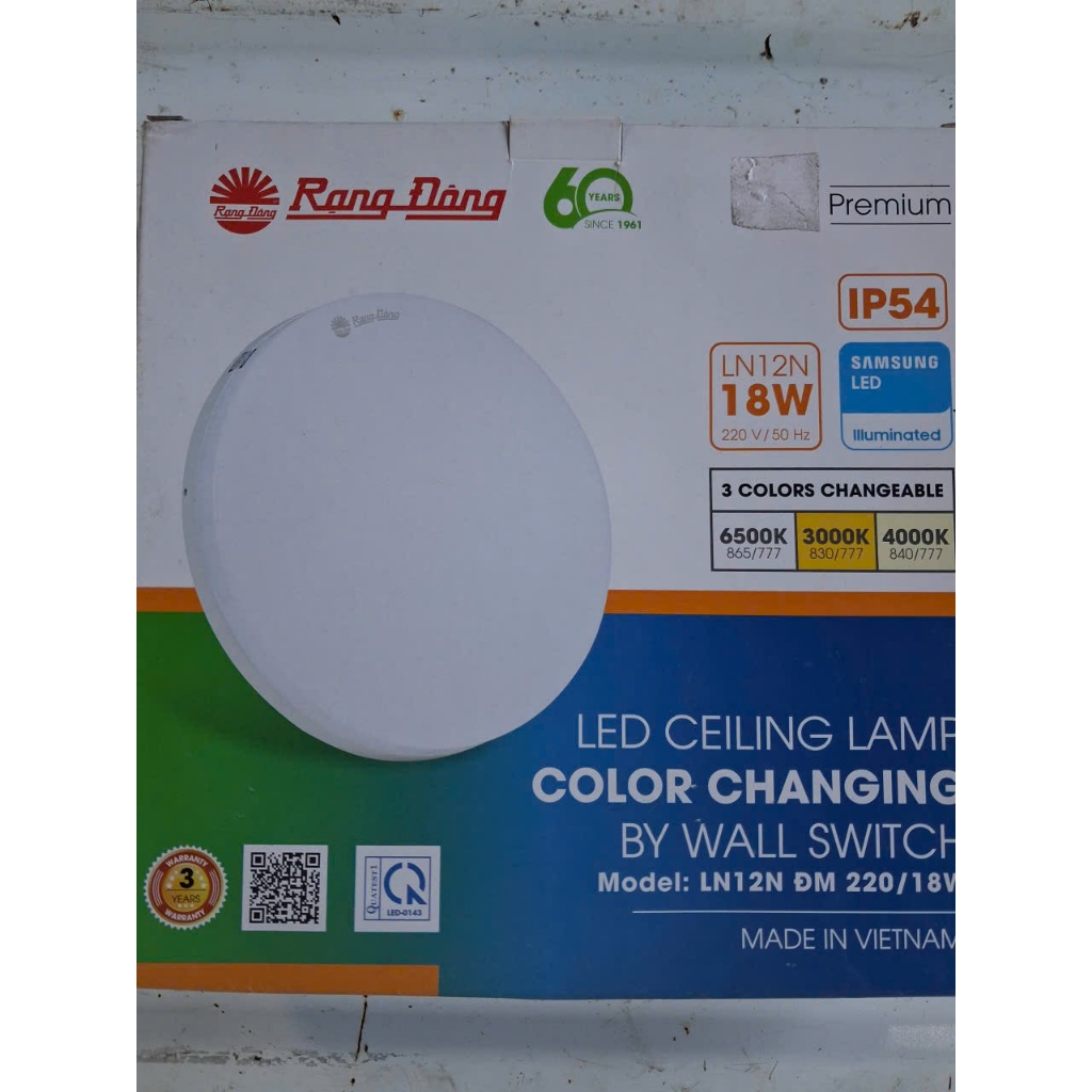 Đèn LED Ốp Trần Tròn Đổi Màu Đế Nhựa Rạng Đông (Model: LN12N ĐM 220/18W)