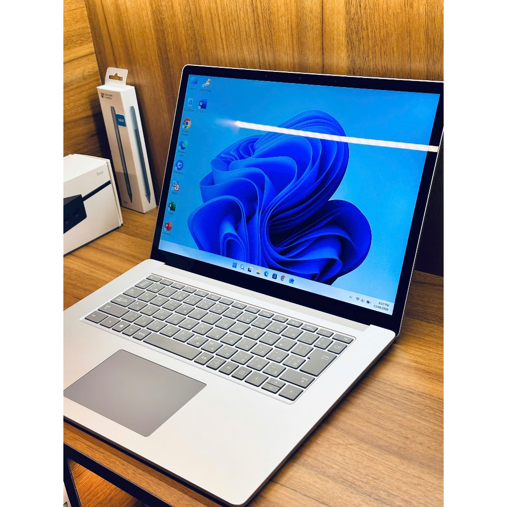 Surface Laptop 4 15” i7 Gen 11 | RAM 16GB | SSD 256GB/512GB | Màn PixelSense 2496×1664 Cảm Ứng 2 Tro