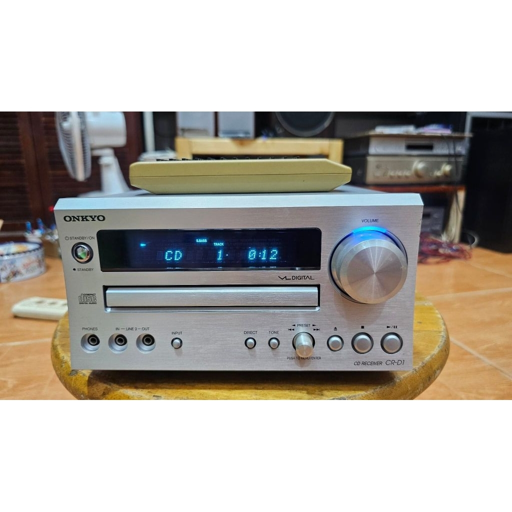 Cục dàn Onkyo CR-D1 hàng vip