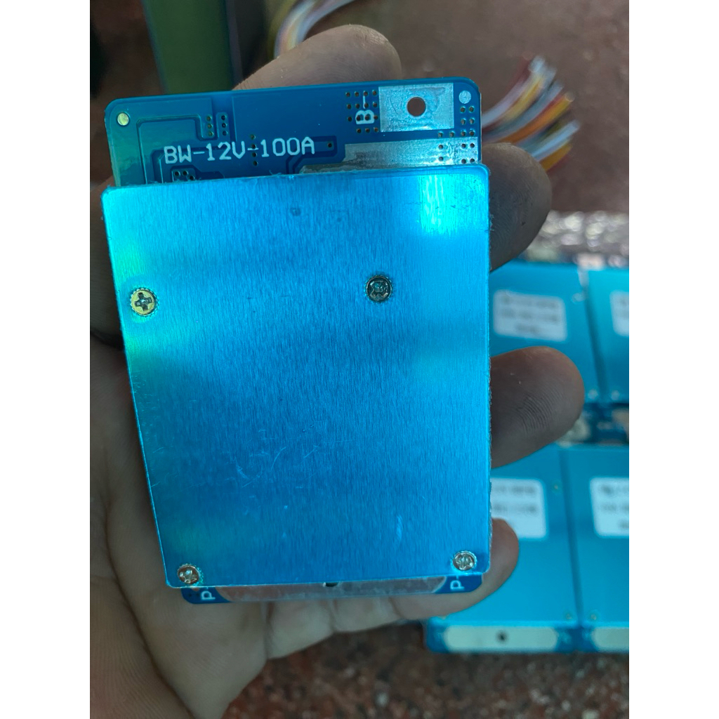 mach 3s 100ah 12v  dành cho pin 3.7v mới 100%