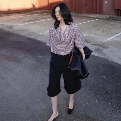 làminapparel - PLAID COWL NECK TOP