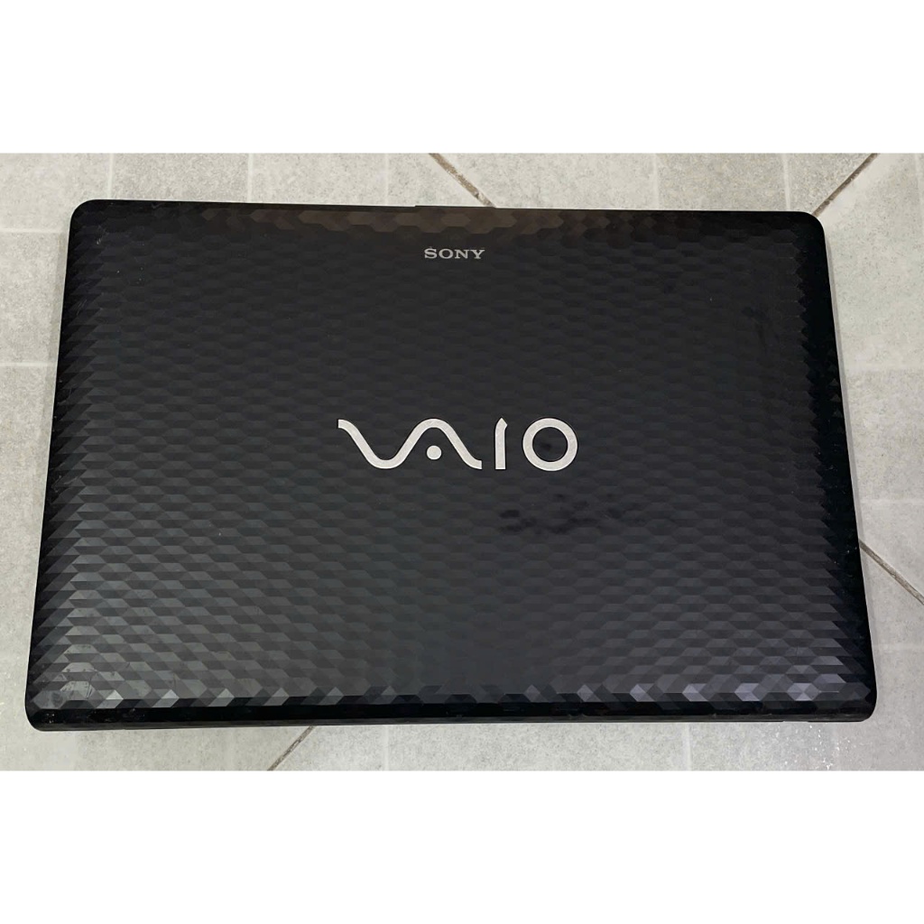 Laptop Cũ Sony Vaio VPCEH (i3-2310M ram 4g ổ 320b màn 15.6" pin 2-2.5h)