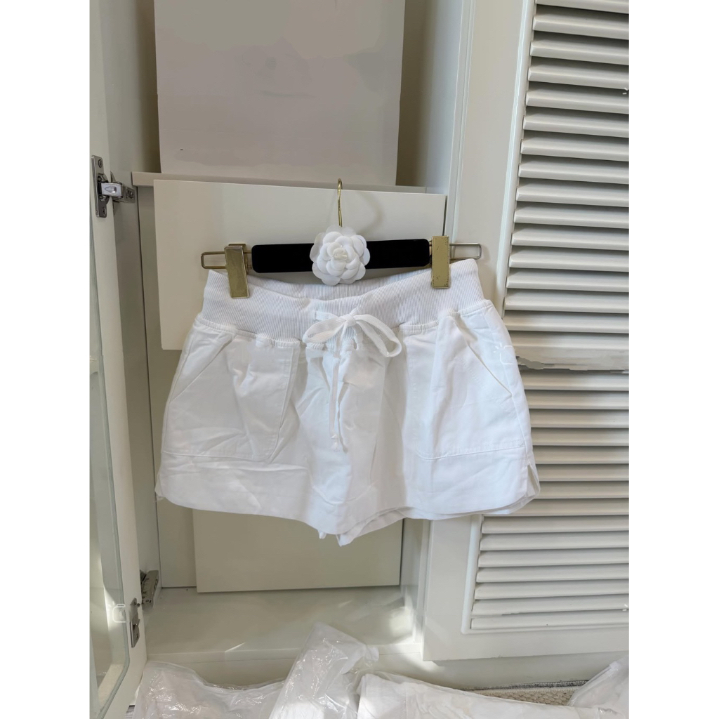 DANGMYCLOSET - Chân Váy Thô Trắng Cạp Chun Có Quần Trong Hot