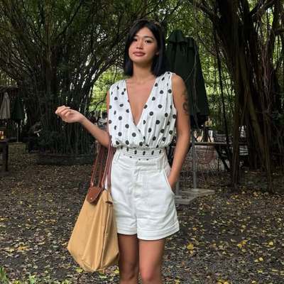 làminapparel - SILKY DOTTED V-NECK TOP
