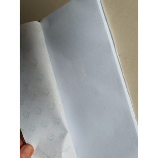 1 xấp Giấy niêm phong Perluya