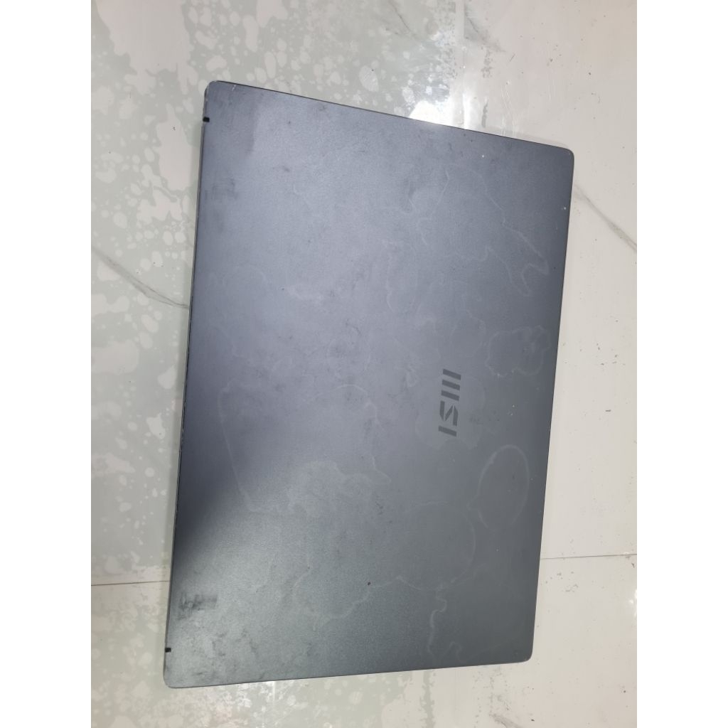 cụm A msi modern 14 - D1