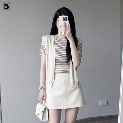 Áo len mongtoghi nữ Twentyfive dáng ôm họa tiết kẻ ngang, kèm vạt thủy thủ rời 6992