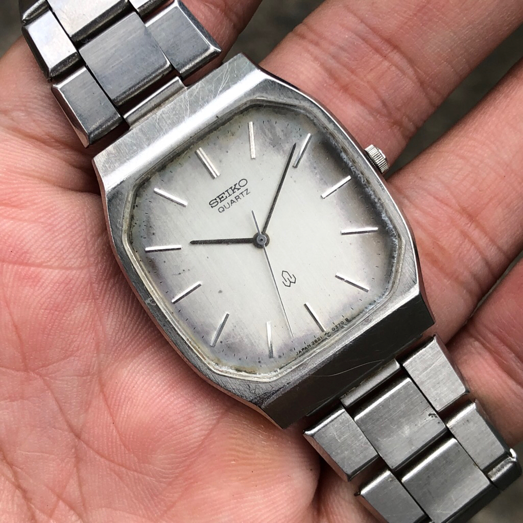 Đồng hồ Nam Seiko tank, dial xấu, dây thép đẹp