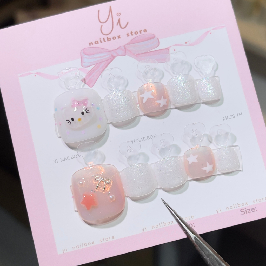 Móng chân giả 10 móng, MC38 sơn gel trang trí charm Hello Kitty nailbox thiết kế
